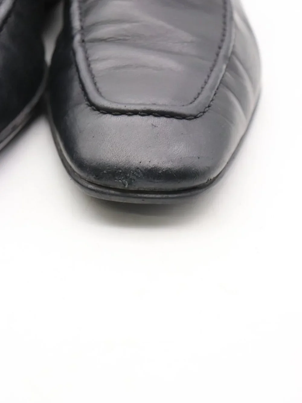 Salvatore Ferragamo Men's Size 9 EE Black Leather Slip-On Loafers